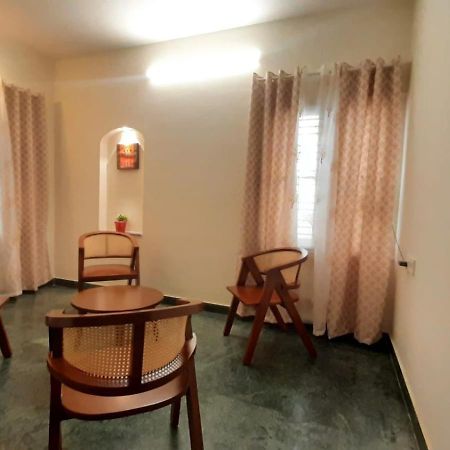 Urban Retreat Villa Bangalore Esterno foto